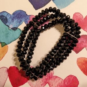 ✨ 3/$15 Black beaded bracelet